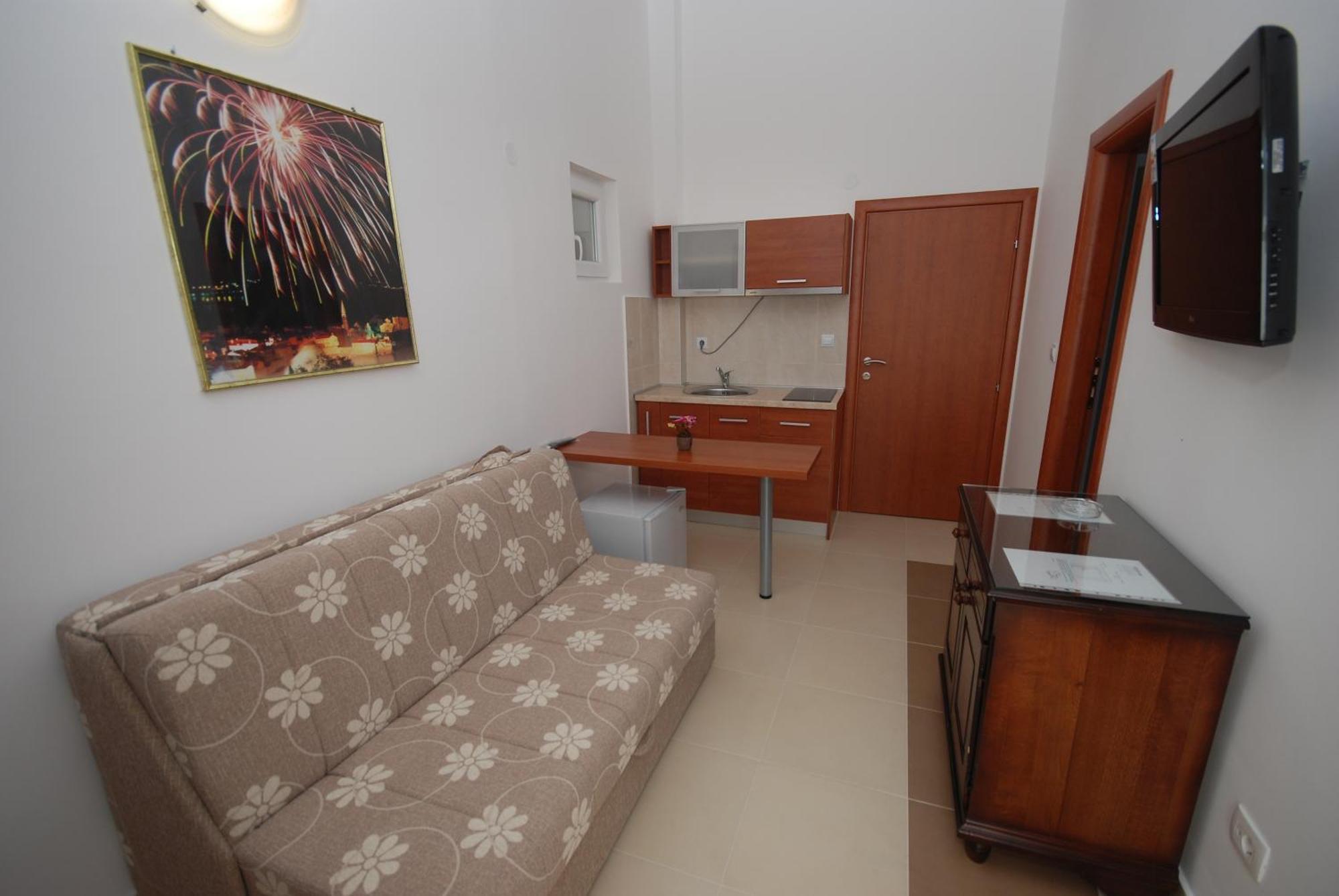 Pansion Anita Hotel Будва Екстериор снимка